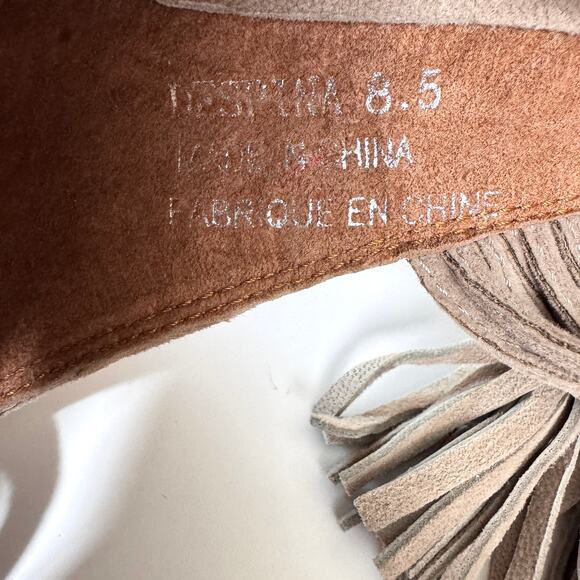 Jeffrey Campbell Womens Despina Sandals Size 8.5 Suede Strappy Fringe Boho Taupe - Picture 11 of 11